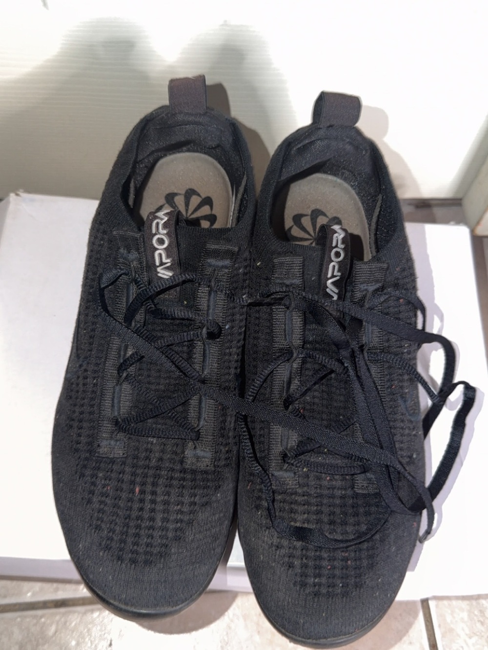 Nike Air VaporMax 2021 Flyknit Size 7M/ 8.5W